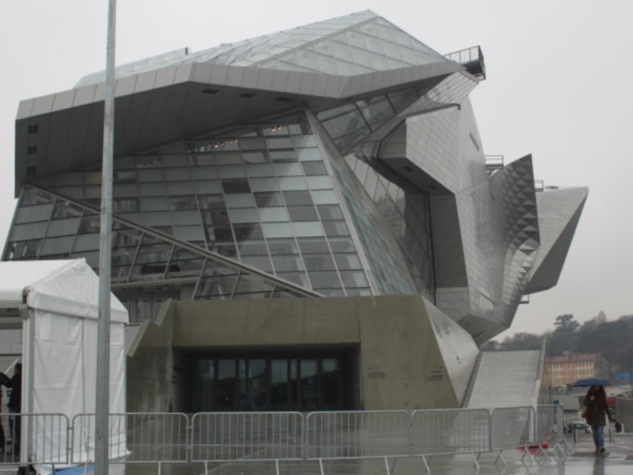Lyon : début d’incendie au Musée des Confluences ce mardi matin Lyon : début d’incendie au Musée des Confluences ce mardi matin