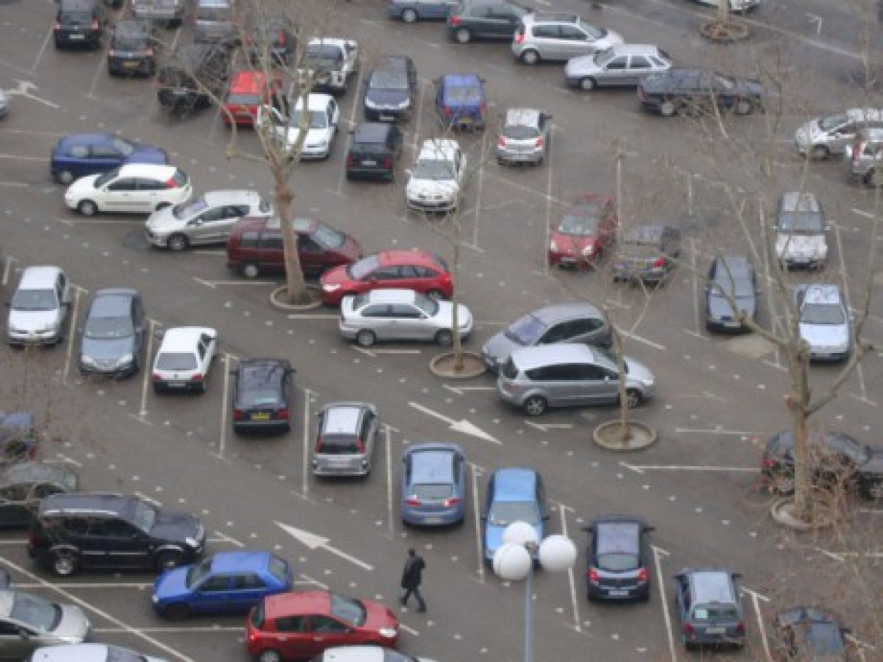 Le service d&rsquo;autopartage Tripndrive d&eacute;barque dans les gares lyonnaises