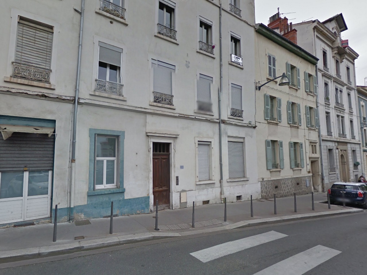 Meurtre à Oullins : une femme présentée au parquet ce vendredi, son beau-frère autopsié Meurtre à Oullins : une femme présentée au parquet ce vendredi, son beau-frère autopsié