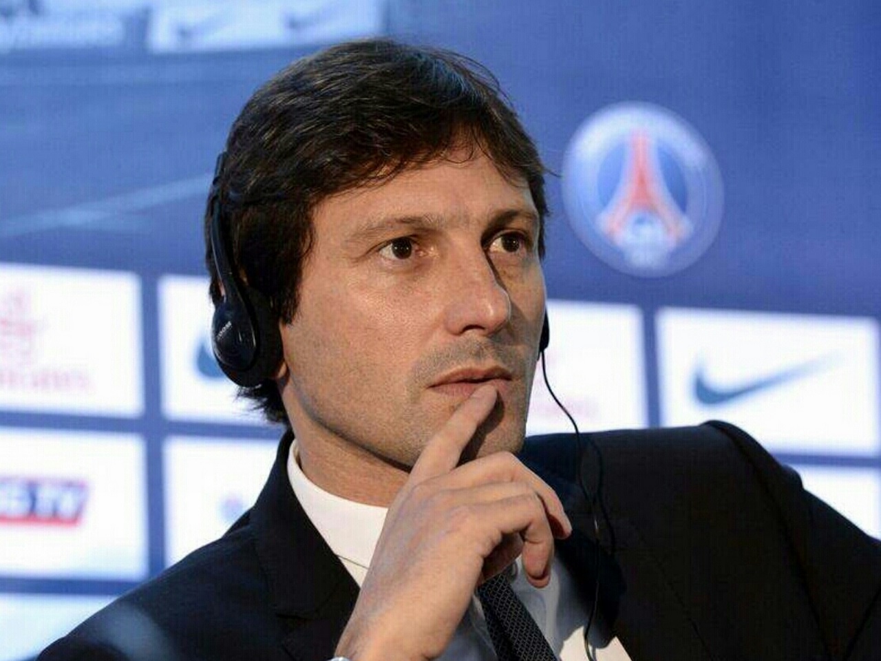 Domenech, Leonardo, Favre, la liste des entraîneurs courtisés par l'OL s'allonge Domenech, Leonardo, Favre, la liste des entraîneurs courtisés par l'OL s'allonge