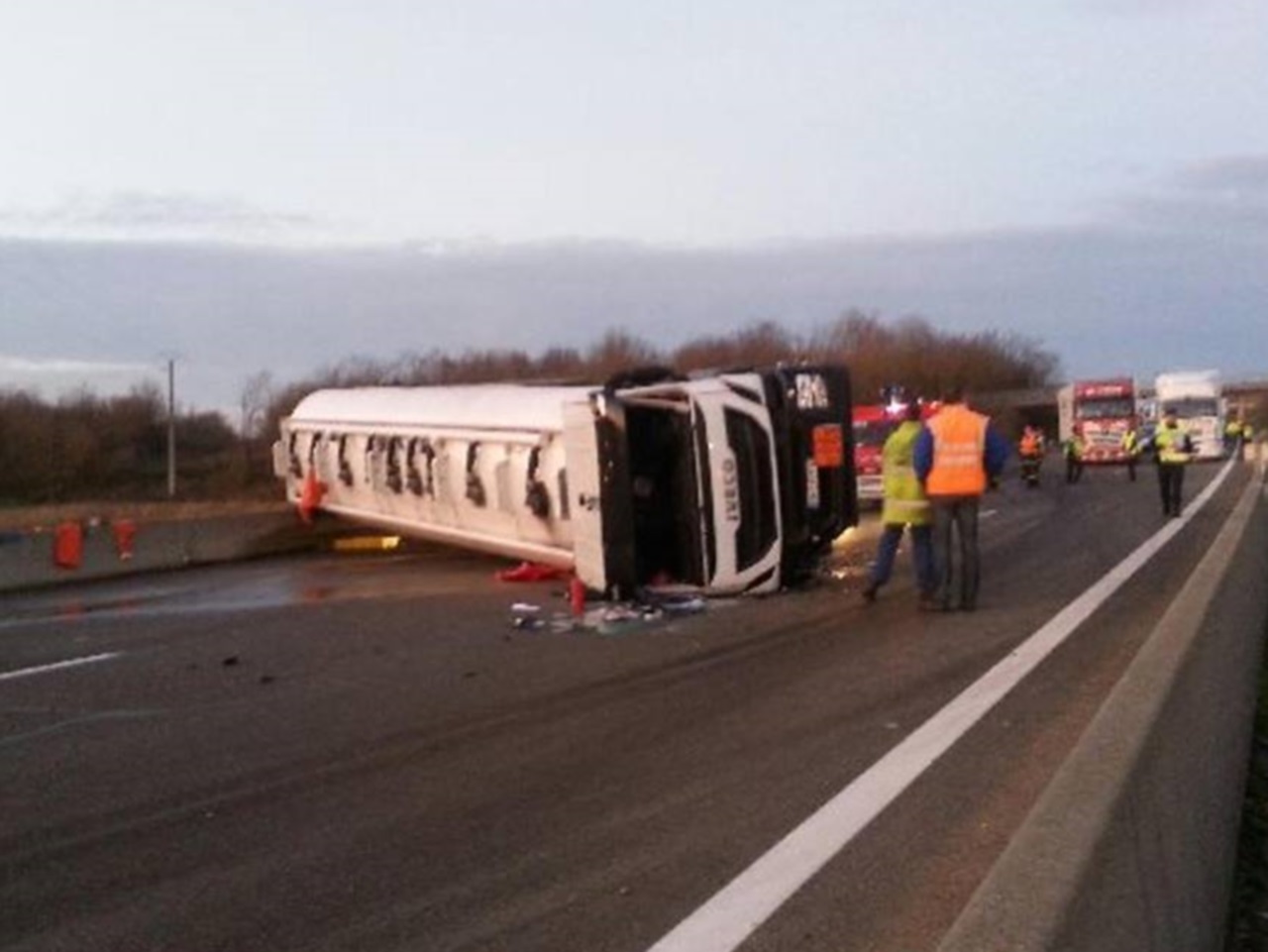 L’A42 toujours coupée à la circulation en direction de Genève L’A42 toujours coupée à la circulation en direction de Genève
