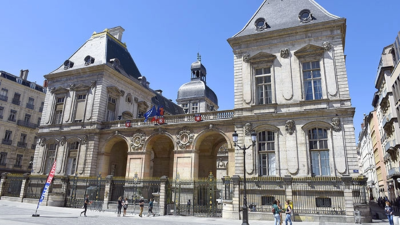 Attentat de Trappes et La Verrière : un rassemblement ce lundi devant l'hôtel de ville de Lyon | mLyon