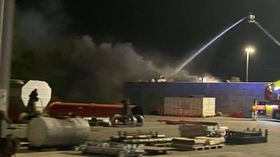 Incendie à Saint-Pierre-de-Chandieu : aucune valeur problématique détectée dans les fumées | mLyon