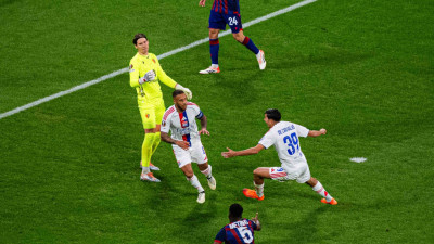 L'OL retrouve la victoire face à Bâle mais sans briller | mLyon