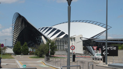 Les démineurs interviennent à l'aéroport de Lyon-Saint Exupéry pour une odeur suspecte dans une valise | mLyon