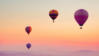 Les montgolfières envahissent le ciel : les Montgolfiades font leur retour à moins de 2h de Lyon ! | mLyon