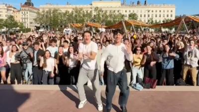 Lyon : un 6-7 géant envahit la place Bellecour | mLyon