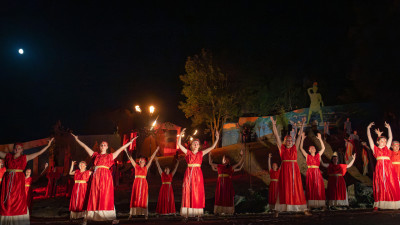 Un cabaret des années 1920... en plein Rhône | mLyon