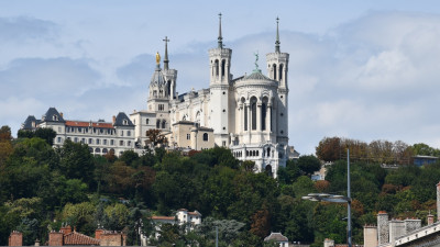 Une nouvelle campagne d'appel à dons lancée pour restaurer les tours de la basilique de Fourvière | mLyon