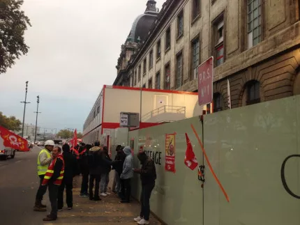 Les ouvriers du chantier de l’Hôtel-Dieu de nouveau en grève