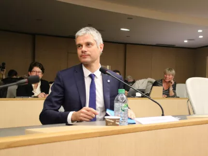 Laurent Wauquiez en p&egrave;re la vertu