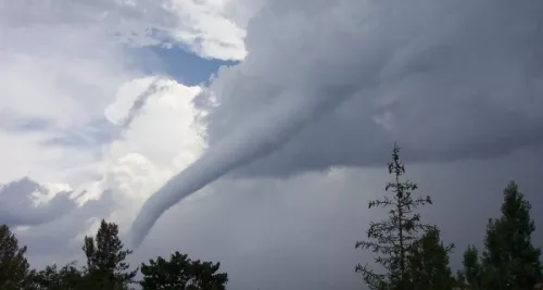 Météo : entre cinq et dix tornades par an dans le Rhône