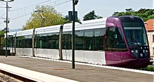 La reprise du tram-train de l’Ouest lyonnais sera perturbée par une grève ce lundi